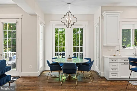 $1,950,000 | 1416 Ross Drive Southwest, Vienna, VA 22180