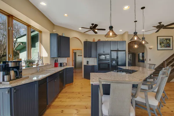 $2,995,000 | 859 Old Kirk Road, West Chicago, IL 60185