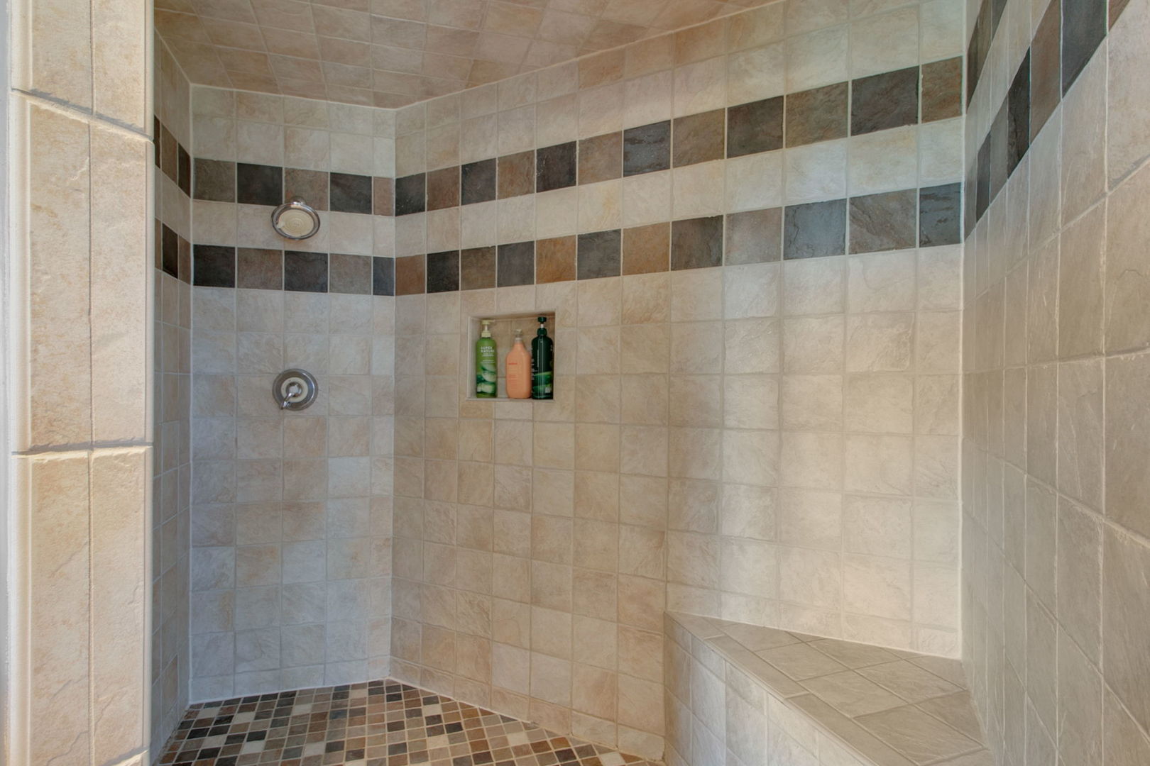 859 Old Kirk Road West Chicago, IL 60185 - Photo 23 of 50