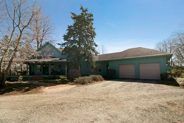 $2,995,000 | 859 Old Kirk Road, West Chicago, IL 60185