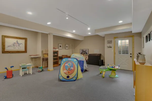 $2,995,000 | 859 Old Kirk Road, West Chicago, IL 60185