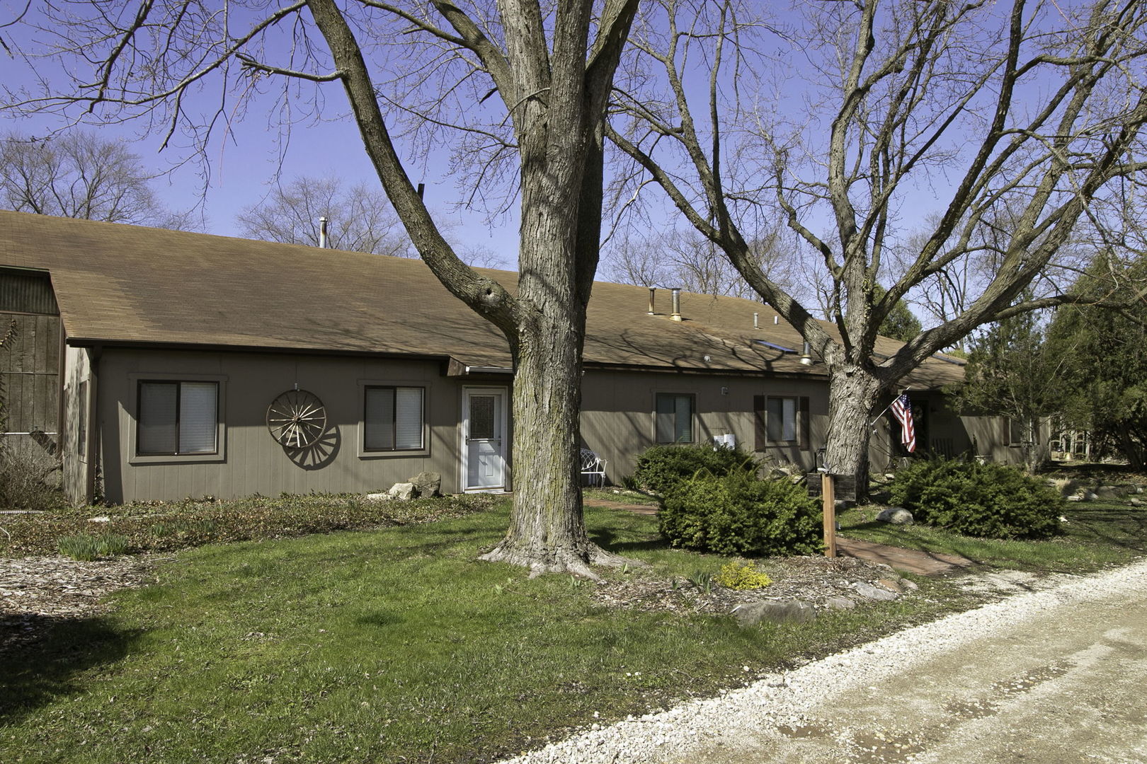 859 Old Kirk Road West Chicago, IL 60185 - Photo 38 of 50
