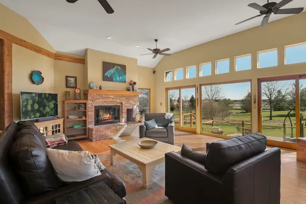 $2,995,000 | 859 Old Kirk Road, West Chicago, IL 60185