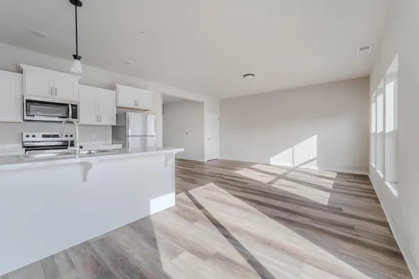 $299,900 | 1076 West 20th Avenue, Oshkosh, WI 54902