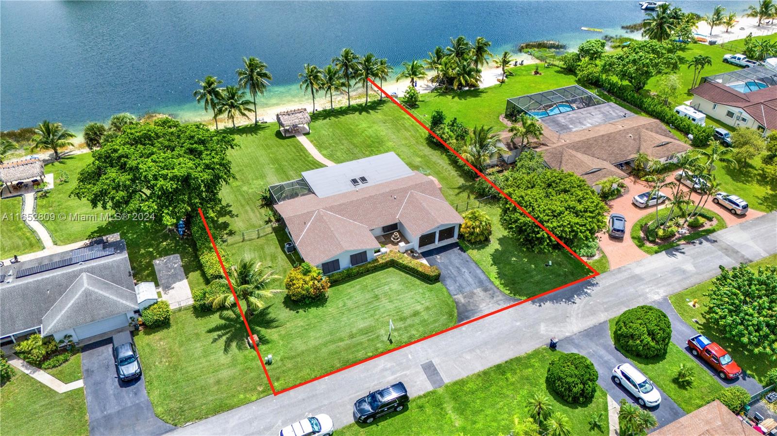 10962 Southwest 117th Street Miami, FL 33176 - Photo 17 of 42 an aerial view of a house with a garden