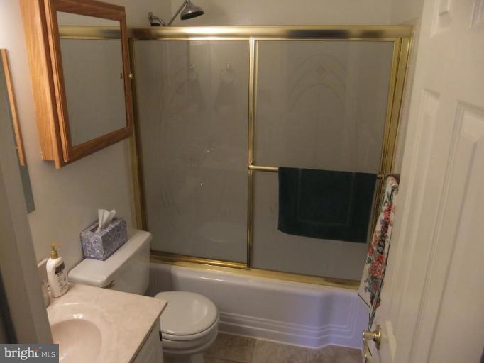 405 Colonial Ridge Lane, Unit 29 Arnold, MD 21012 - Photo 11 of 18 Bath #1
