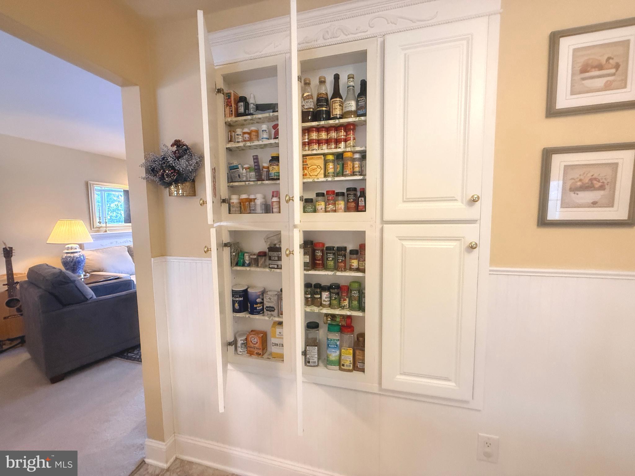 2343 Hancock Drive Lancaster, PA 17601 - Photo 16 of 41 a living room with furniture