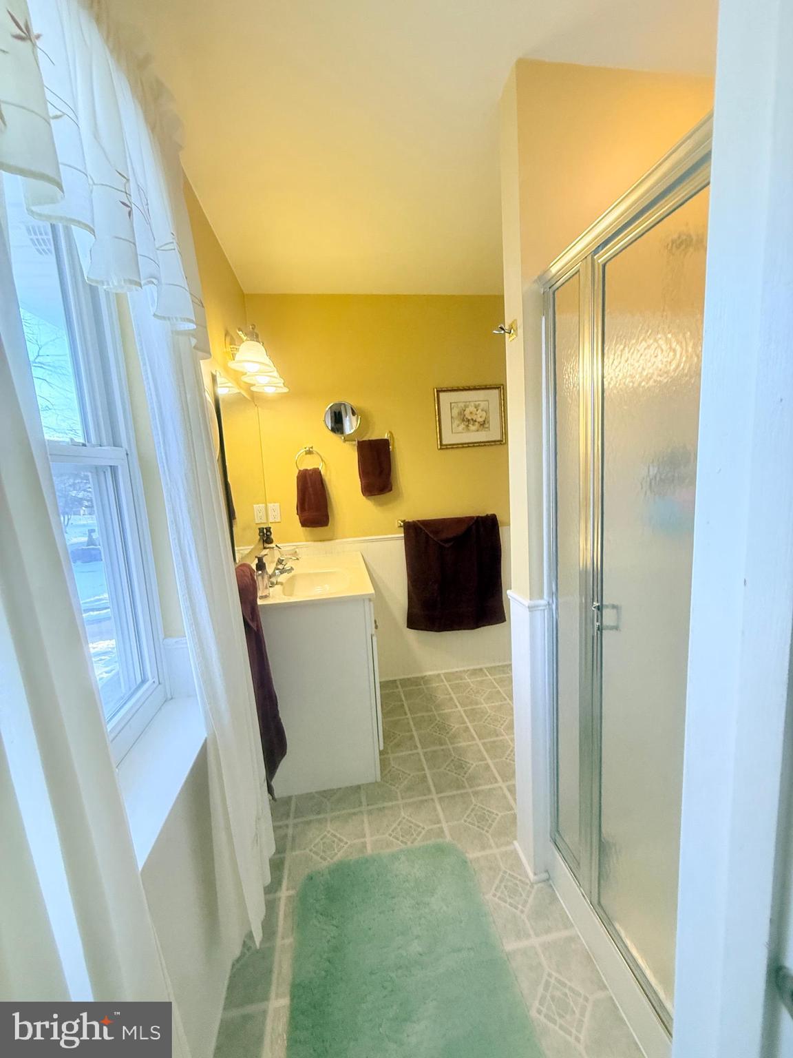 2343 Hancock Drive Lancaster, PA 17601 - Photo 30 of 41 a bathroom with a tub and a shower