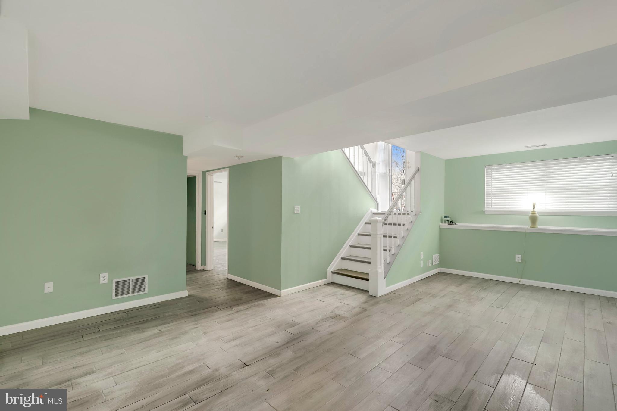 8340 Dock Road Pasadena, MD 21122 - Photo 22 of 37 Gallery Image 22