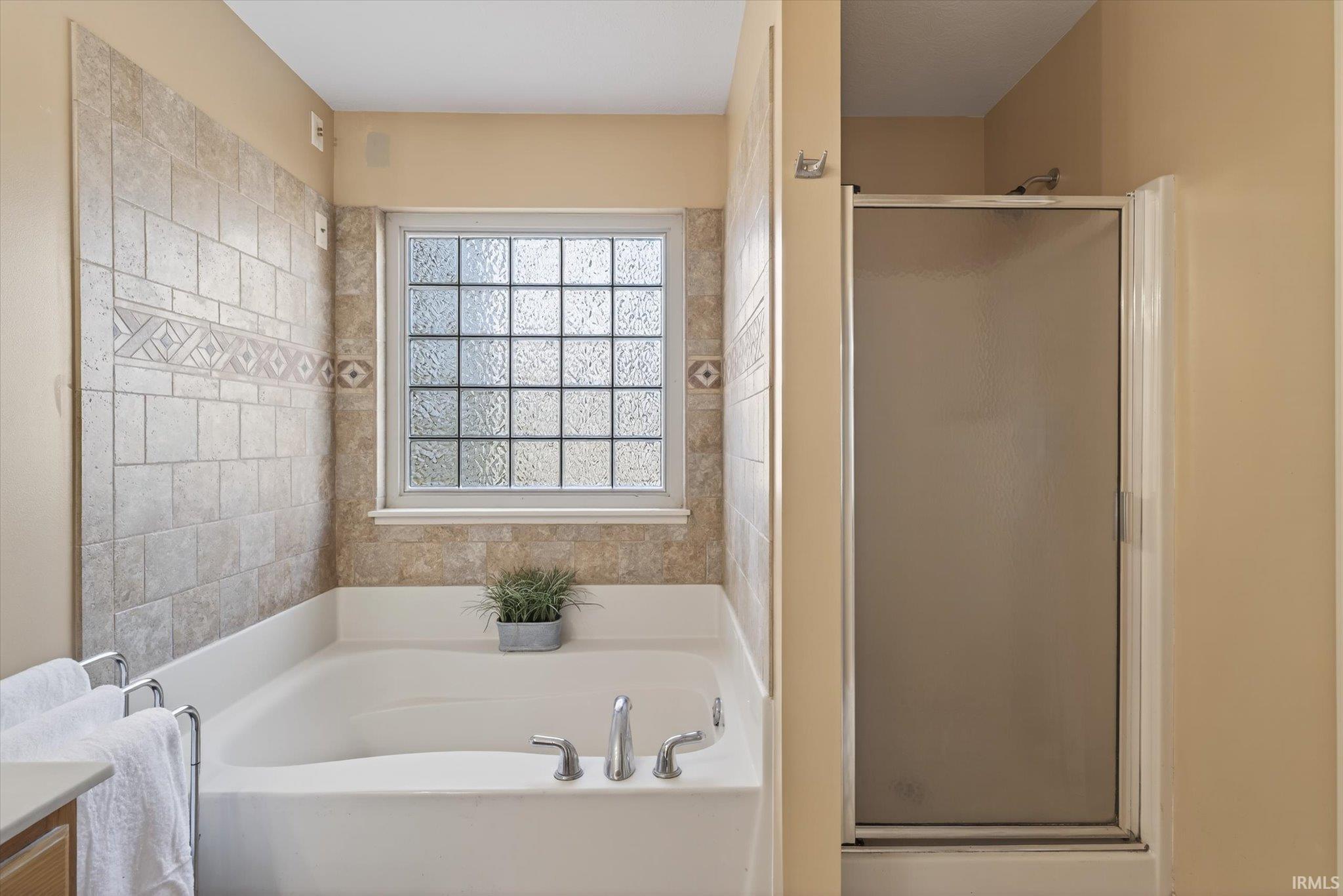 6035 Nehrt Road Bloomington, IN 47408 - Photo 3 of 30