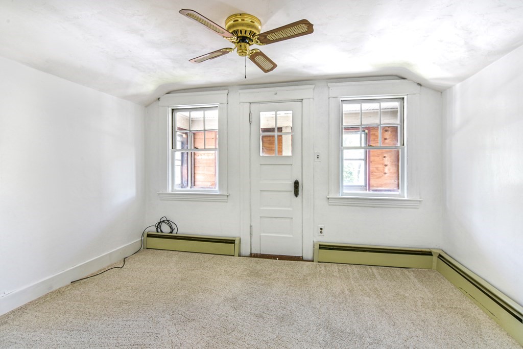5 Rudolph Street Worcester, MA 01604 - Photo 26 of 40 Gallery Image 26