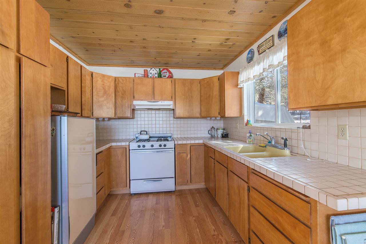 13662 Russell Valley Road Truckee, CA 96161 - Photo 9 of 14 Gallery Image 9