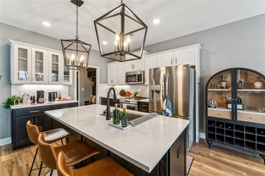 3728 Northwest Old Stagecoach Road Kansas City, MO 64154 - Photo 12 of 42