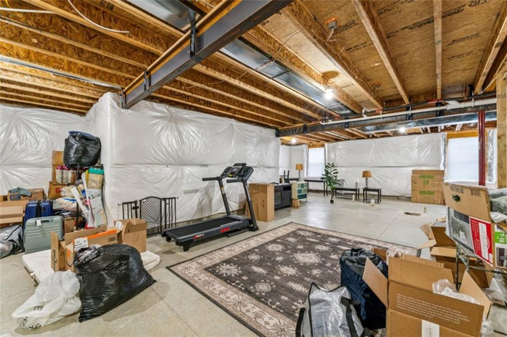 3728 Northwest Old Stagecoach Road Kansas City, MO 64154 - Photo 33 of 42