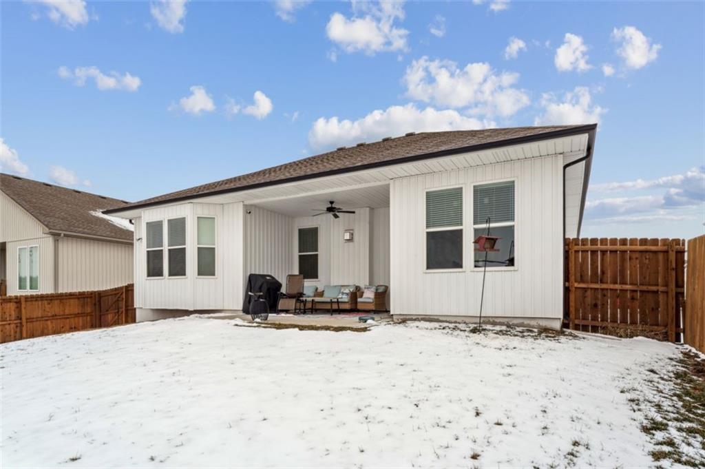 3728 Northwest Old Stagecoach Road Kansas City, MO 64154 - Photo 38 of 42