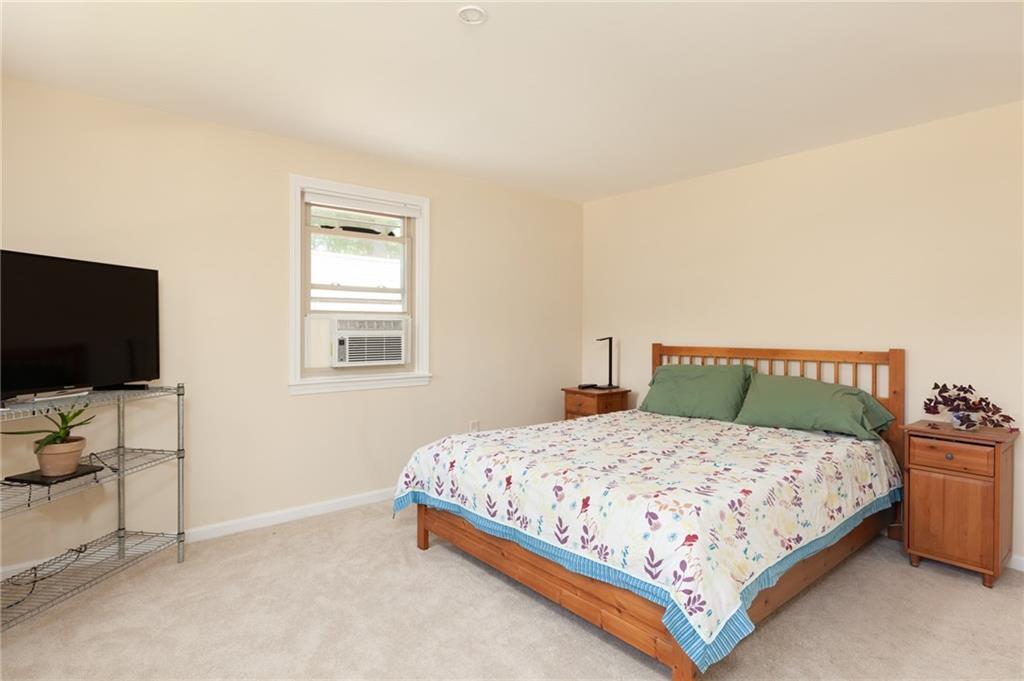 27 Cheverus Road Cape Elizabeth, ME 04107 - Photo 16 of 31 Master bedroom features a large...