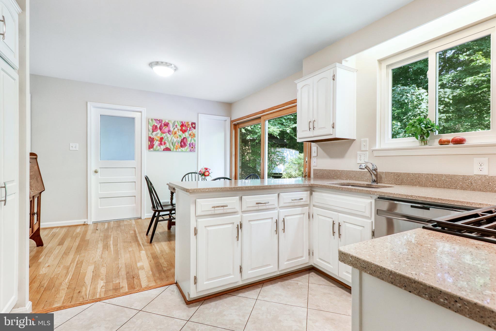 5306 Weymouth Drive Springfield, VA 22151 - Photo 11 of 70