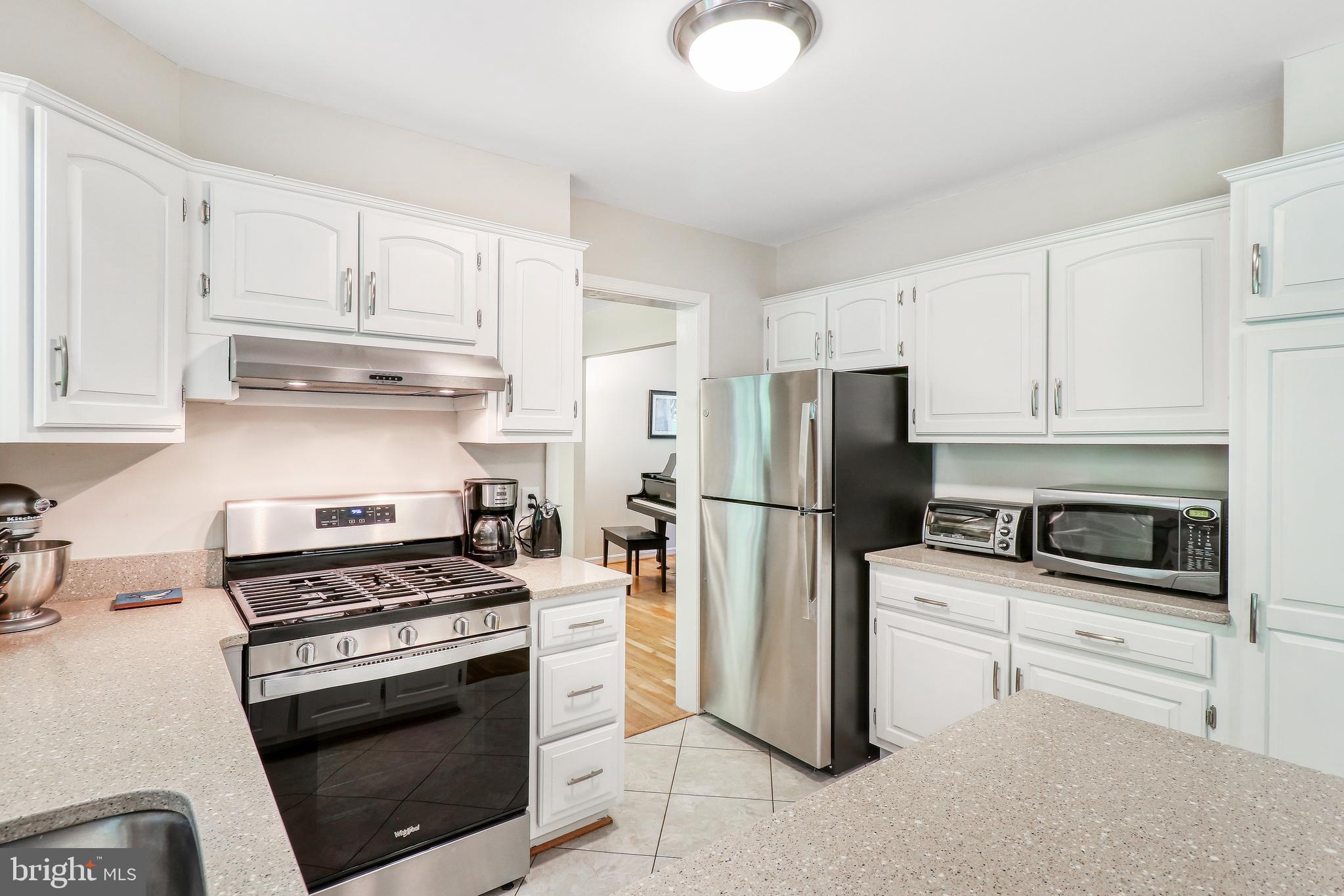 5306 Weymouth Drive Springfield, VA 22151 - Photo 13 of 70