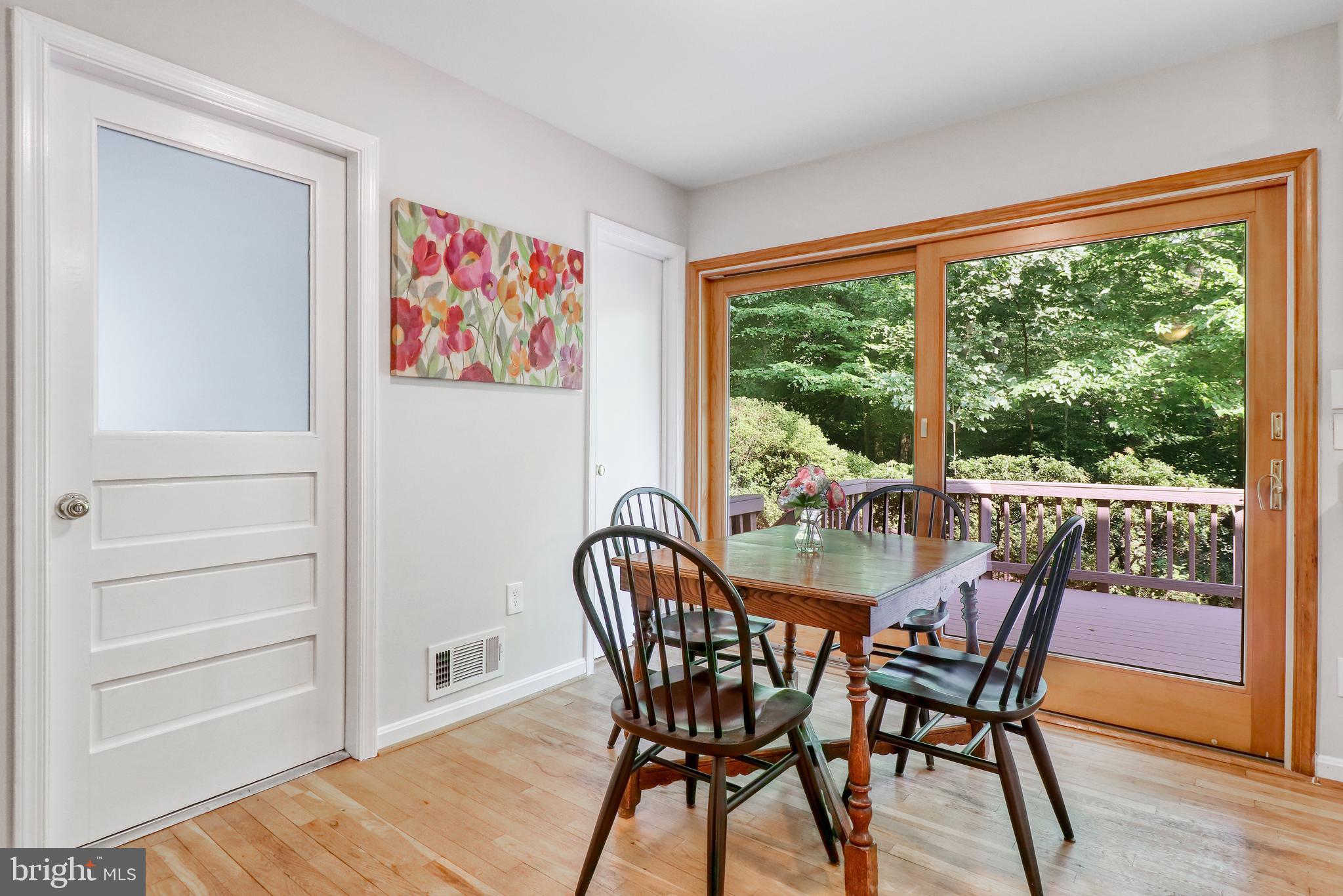 5306 Weymouth Drive Springfield, VA 22151 - Photo 9 of 70