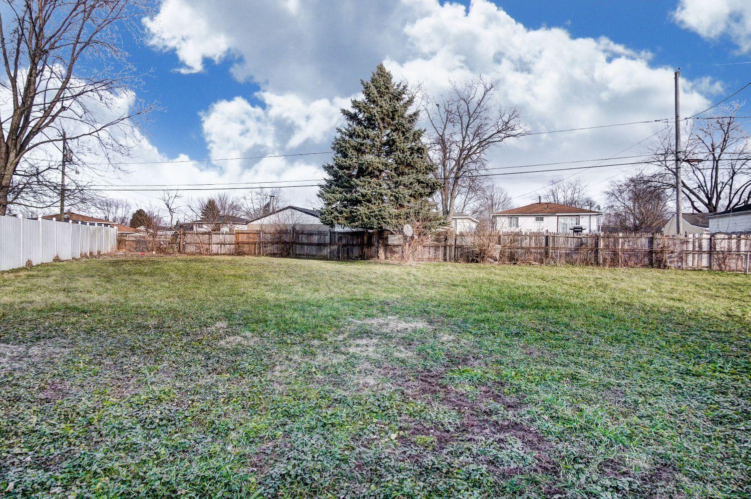 3834 Frazier Road East Columbus, OH 43207 - Photo 18 of 19