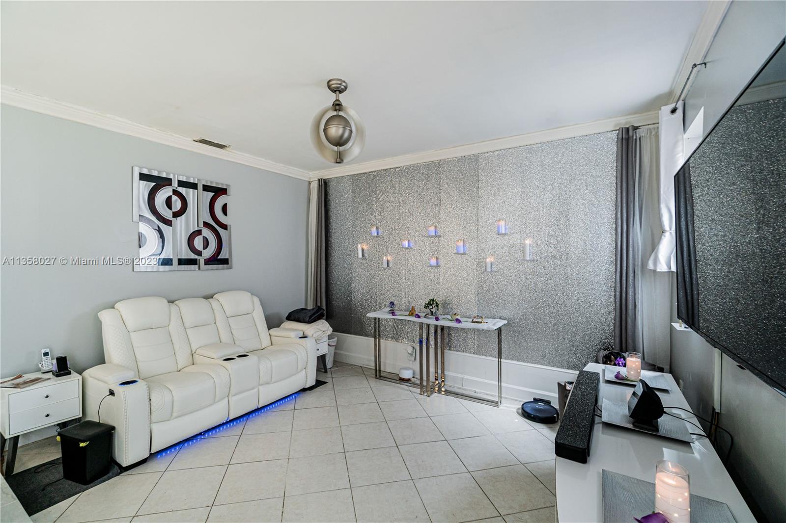 17320 Northwest 62nd Place Hialeah, FL 33015 - Photo 13 of 45