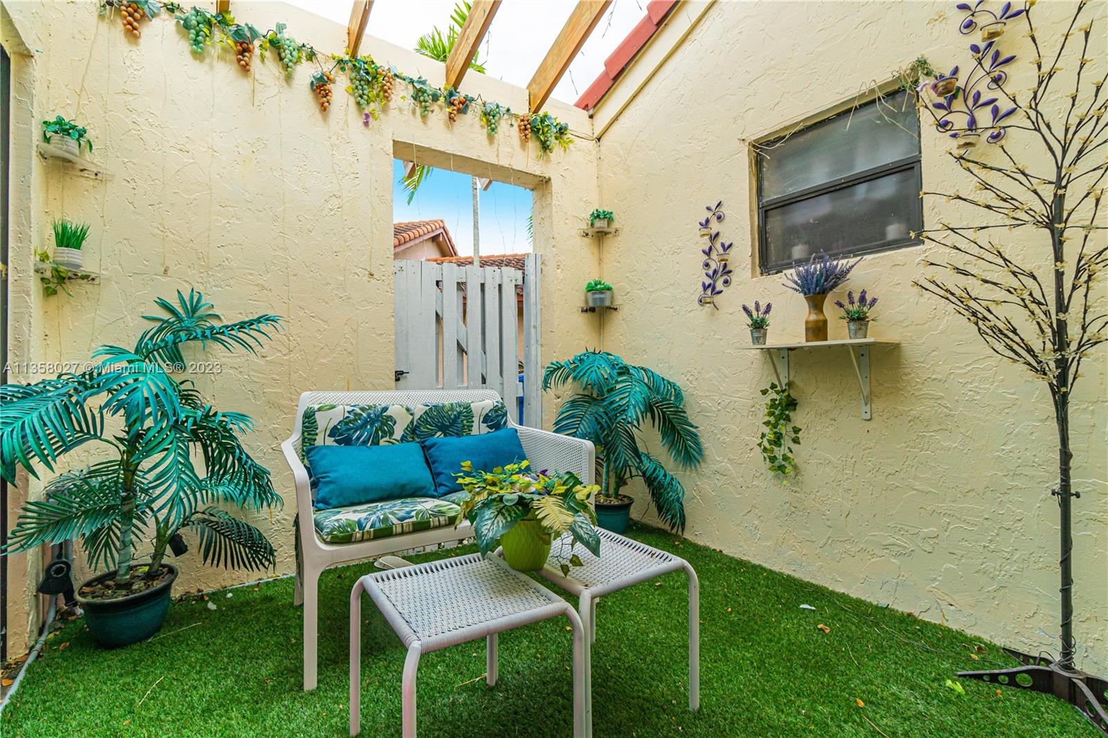 17320 Northwest 62nd Place Hialeah, FL 33015 - Photo 30 of 45