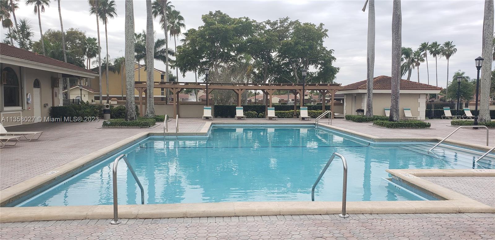 17320 Northwest 62nd Place Hialeah, FL 33015 - Photo 36 of 45