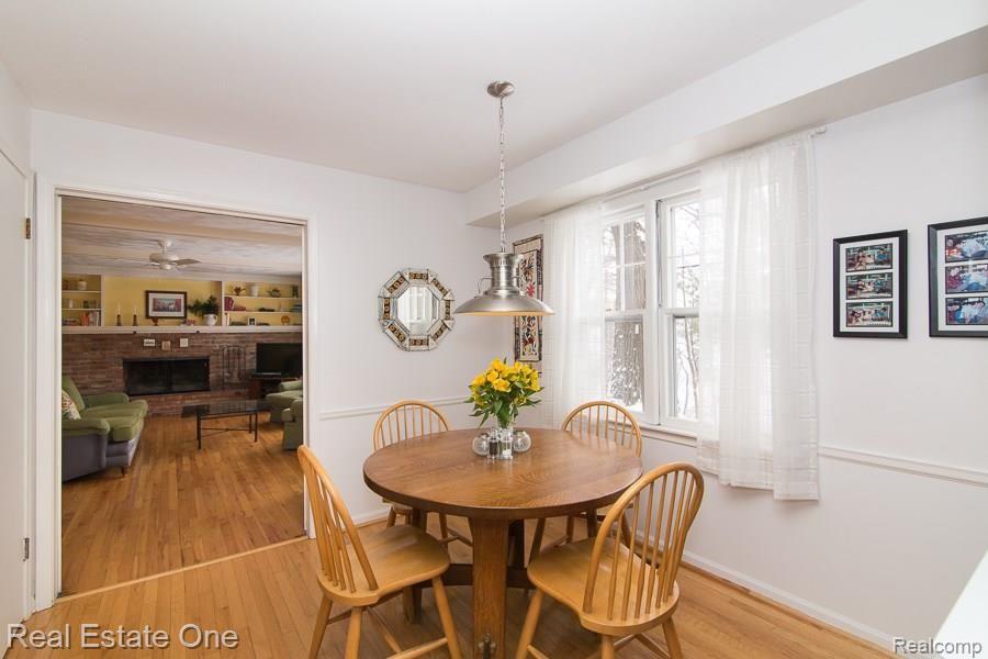 695 Apple Hill Lane Rochester, MI 48306 - Photo 20 of 28 _OL_6394-applehill_18.jpg
