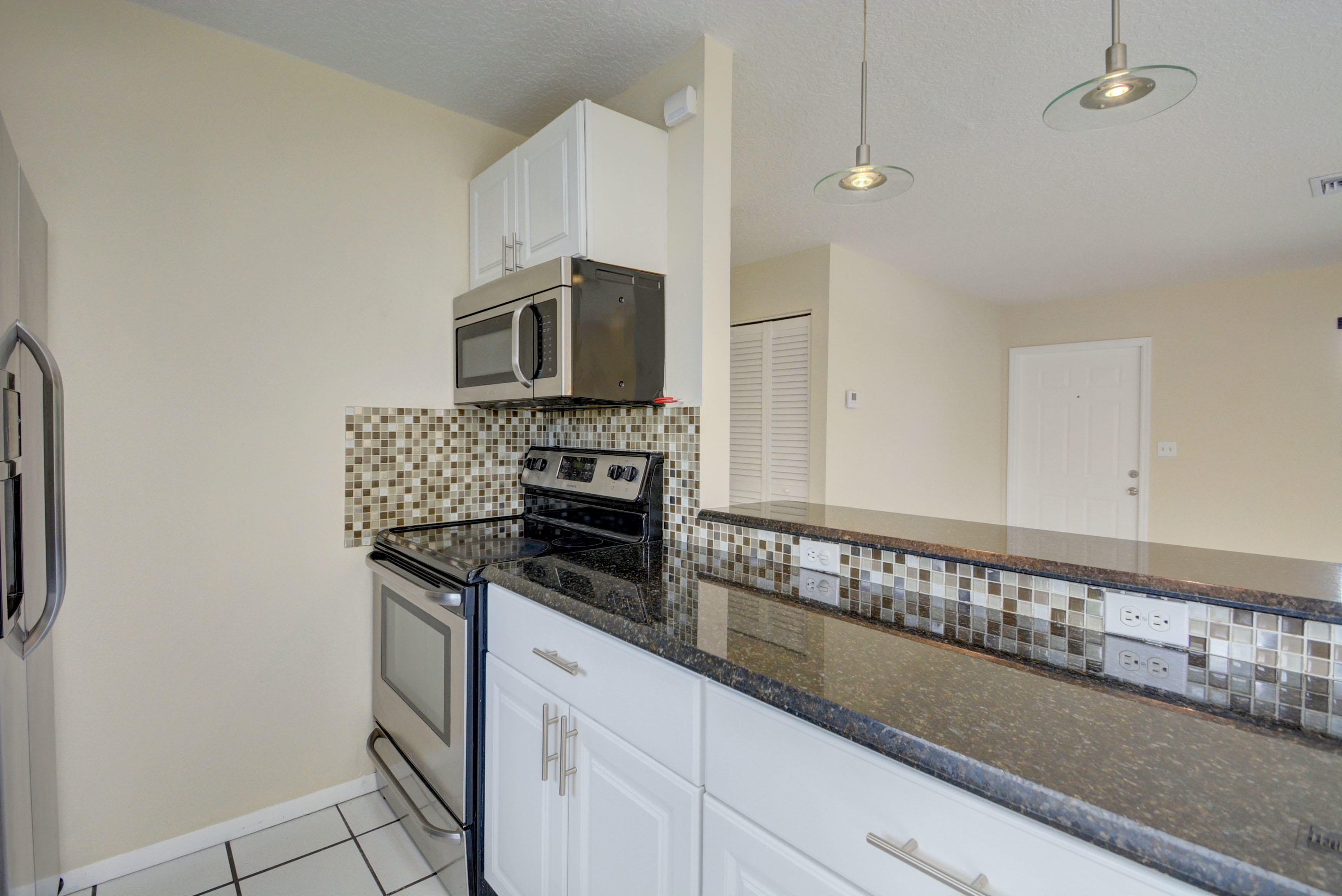 4972 Jefferson Road Delray Beach, FL 33445 - Photo 8 of 31 4972 Jefferson Rd (11)