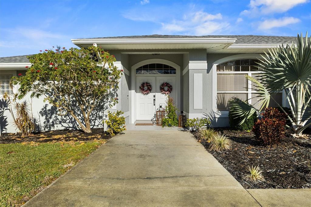 418 Smiley Court Winter Haven, FL 33884 - Photo 3 of 43