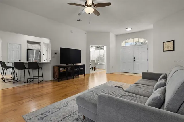 $412,000 | 418 Smiley Court, Winter Haven, FL 33884