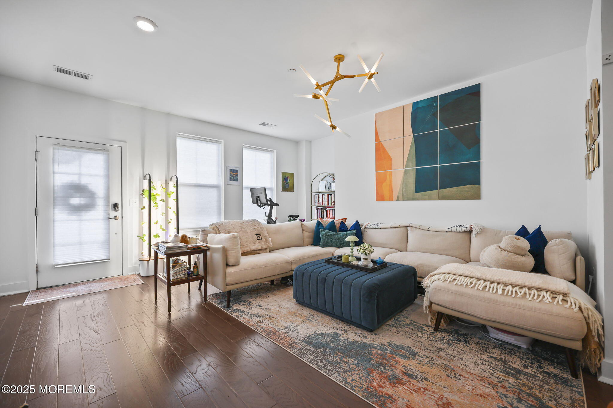 43 Midway Road North Tinton Falls, NJ 07724 - Photo 6 of 20 a living room with furniture and a window