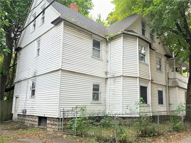 $115,000 | 238 Chamberlain Street, Rochester, NY 14609