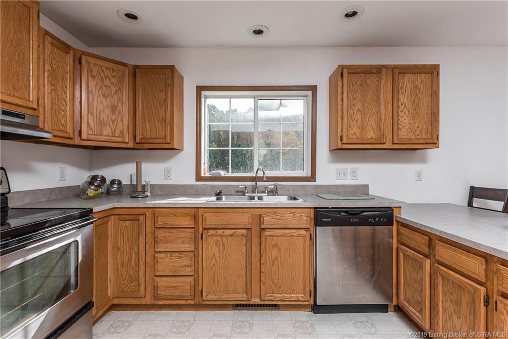 474 North Shea Road Scottsburg, IN 47170 - Photo 7 of 23 Gallery Image 7