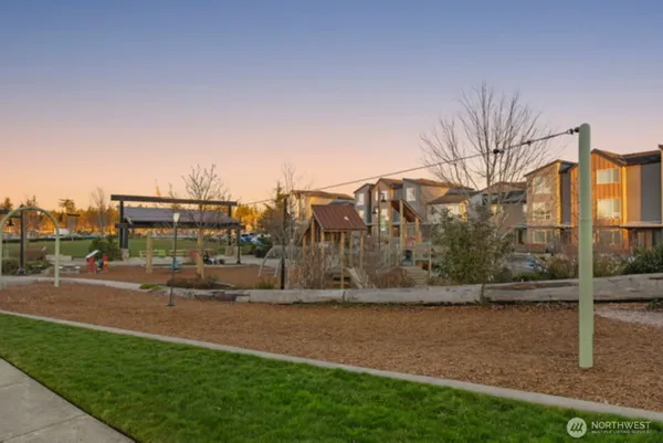 $1,075,000 | 32938 Ash Avenue Southeast, Black Diamond, WA 98010