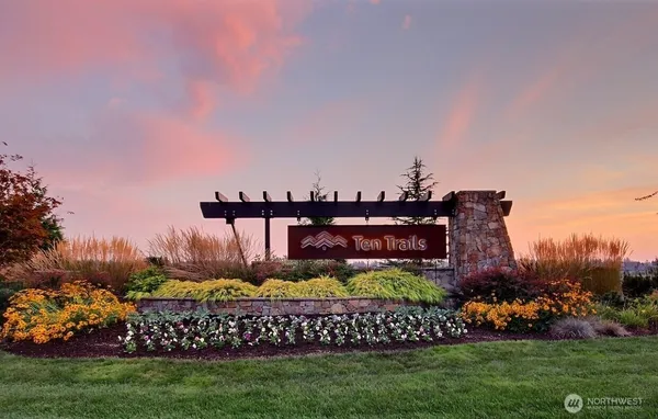 $1,075,000 | 32938 Ash Avenue Southeast, Black Diamond, WA 98010