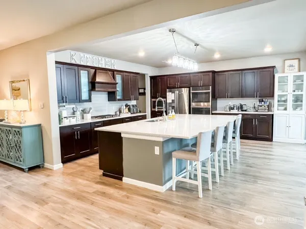$1,075,000 | 32938 Ash Avenue Southeast, Black Diamond, WA 98010
