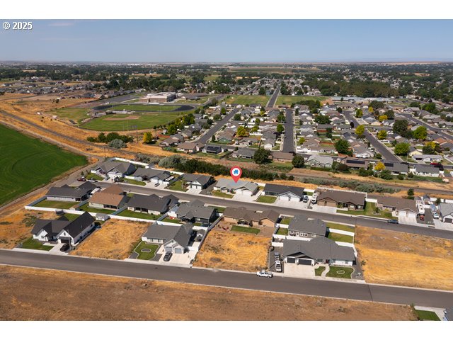 590 Southwest Cottonwood Drive Hermiston, OR 97838 - Photo 40 of 46