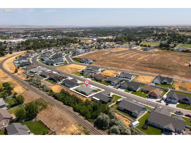 $478,900 | 590 Southwest Cottonwood Drive, Hermiston, OR 97838