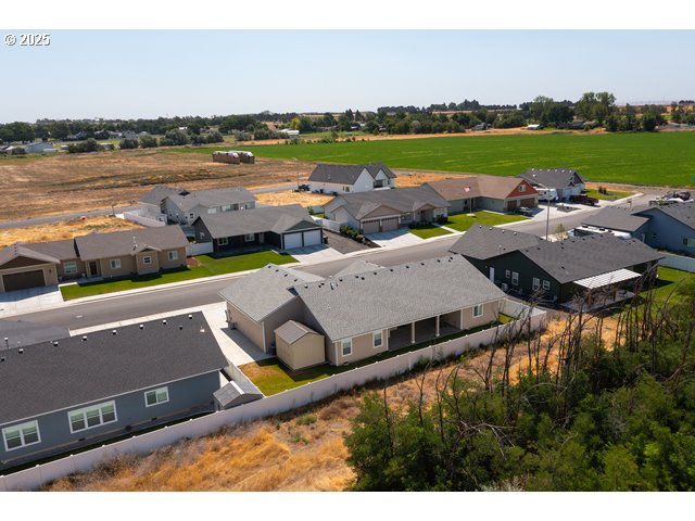 590 Southwest Cottonwood Drive Hermiston, OR 97838 - Photo 45 of 46