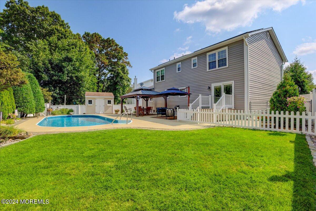 7 Fella Street Howell, NJ 07731 - Photo 33 of 39 39-Backyard