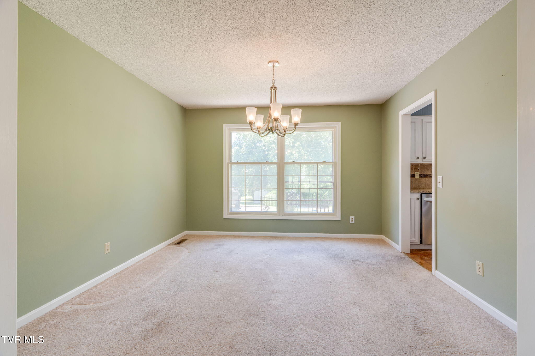 900 Jordan Road Elizabethton, TN 37643 - Photo 29 of 51 007