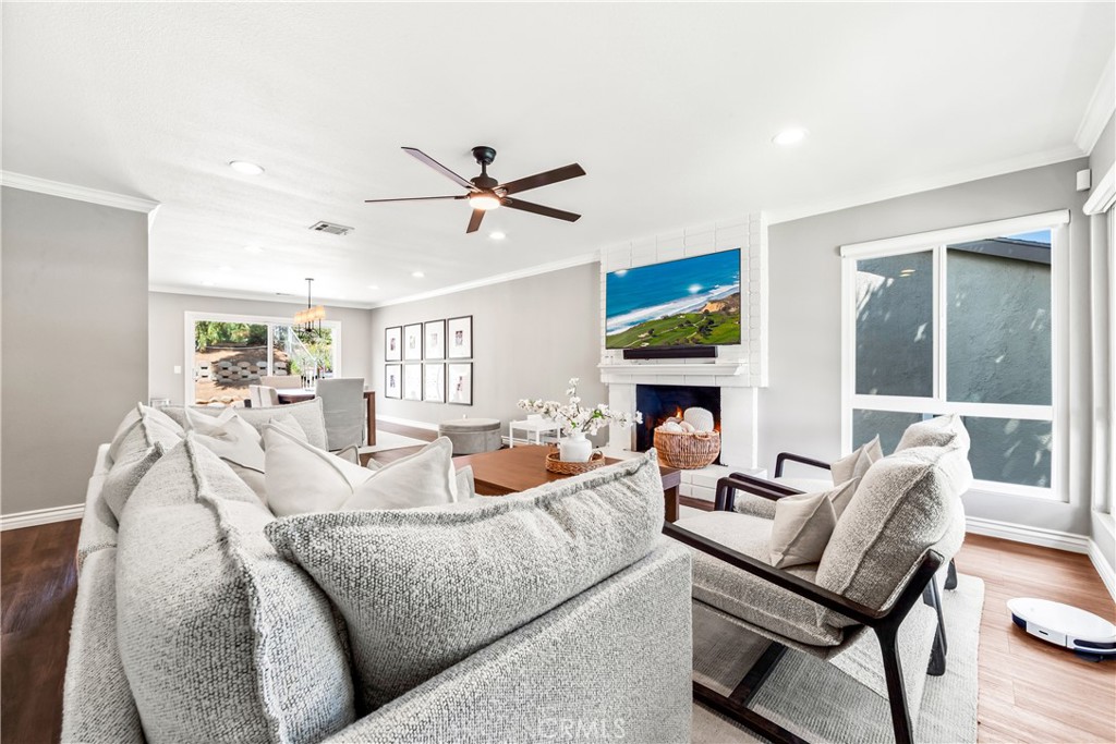 550 Termino Avenue Corona, CA 92879 - Photo 13 of 69