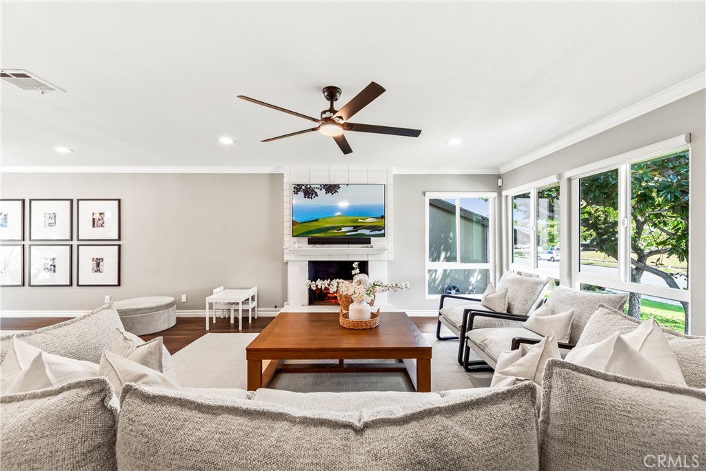 550 Termino Avenue Corona, CA 92879 - Photo 9 of 69