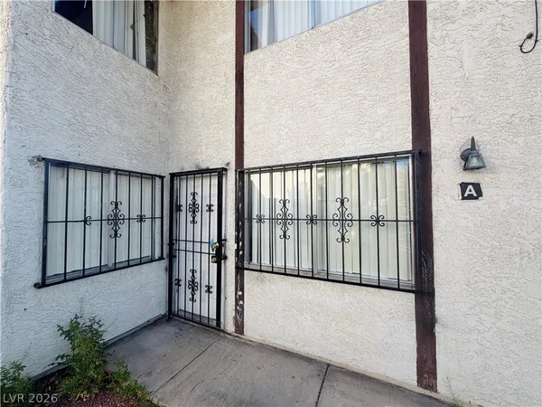 $1,050 | 4264 Tara Avenue, Unit 1(A), Las Vegas, NV 89102