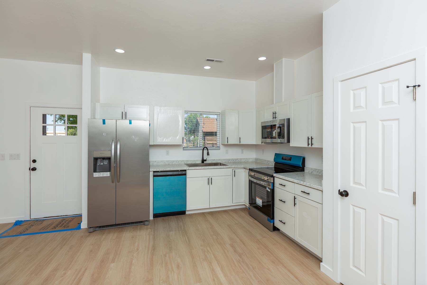 385 1/2 27 1/2 Road Grand Junction, CO 81501 - Photo 6 of 28