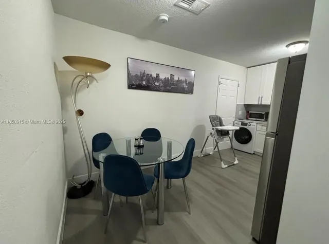 $3,200 | 3318 Northwest 19th Avenue, Unit 1, Miami, FL 33142