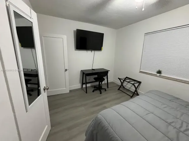 $3,200 | 3318 Northwest 19th Avenue, Unit 1, Miami, FL 33142