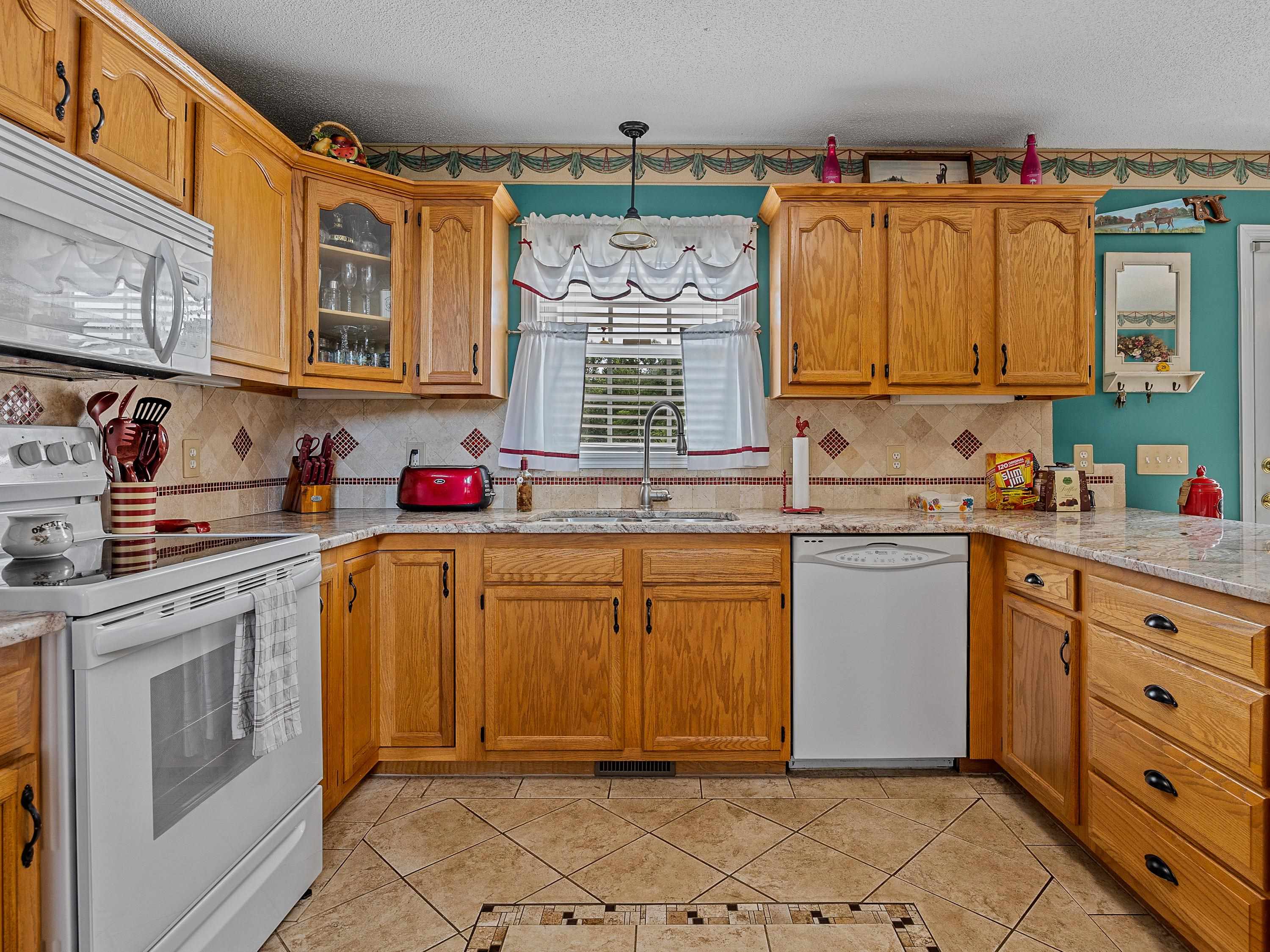497 Dairy Ridge Road Spartanburg, SC 29302 - Photo 9 of 36 Gallery Image 9