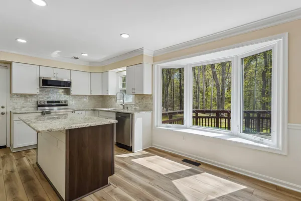 $529,000 | 8600 Valley Drive, Waldorf, MD 20603